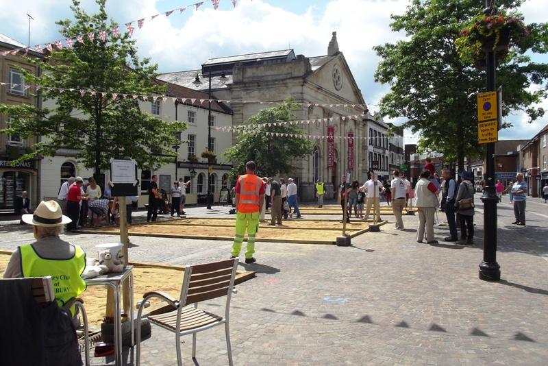 Market Place, Newbury transformed into a beach of boules pistes.