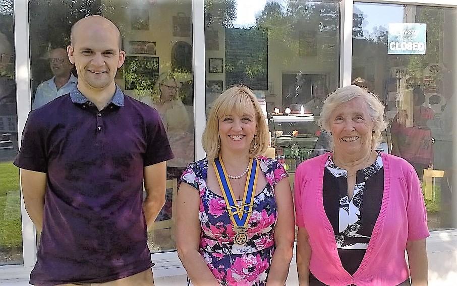 New members Edd Moore and Joan Cullington with president Wendy 