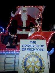 Santa came to Wickford this year and helped us raise a lot of money to help Essex Air Ambulance. see our photos....