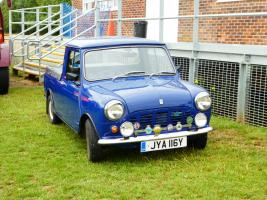 The Cowley Classic Car Show 2018