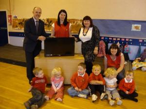 Esk Valley Rotary Donate A New Television To Woodburn Playgroup & Nursery