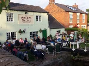 Rotary Walk from the Admiral Nelson, Braunston