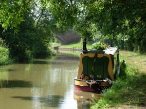 Satellite Group Meeting - Canal Walk from The Royal Oak, Blisworth