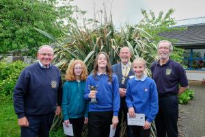 Presentation of Rotary Quiz Cup to Haddington Primary School