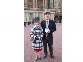 David and Valerie Tee at Buckingham Palace shortly after the presentation of the Award. 