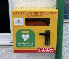 Defibrillator
