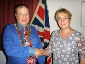 President Alan welcome the Club's newest member, Lynne Turner.