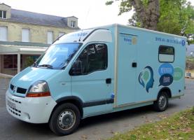 Mobile outreach service for victims of child and domestic abuse