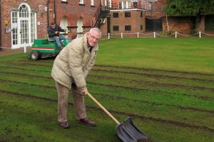 Tining is Everything!  Mary Hignett Bequest Supports Wynnstay Bowling Club's January Treatment