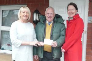 Horwich Rotary Supports Bolton Young Parents Service