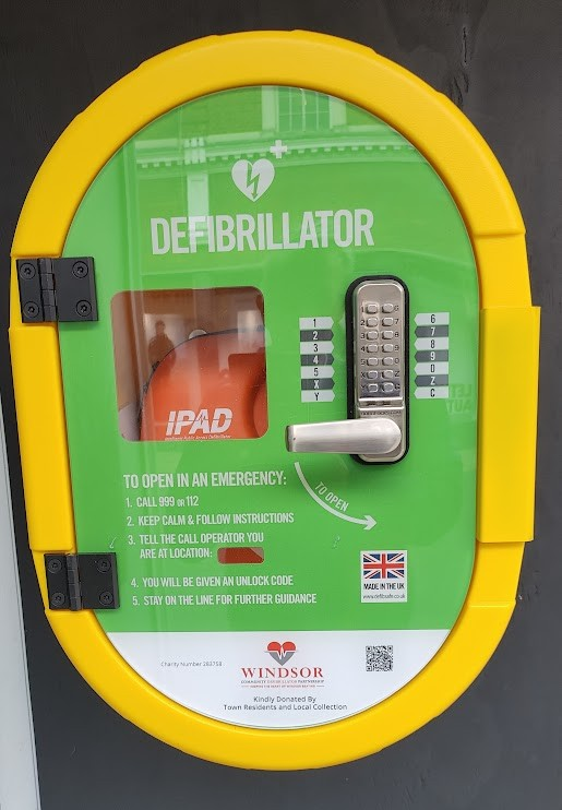 Defibrillator