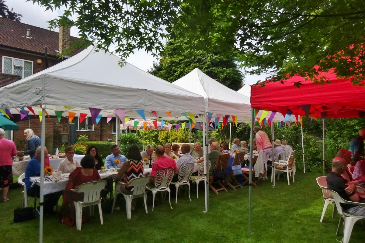 Good company, food and wine in the sunshine