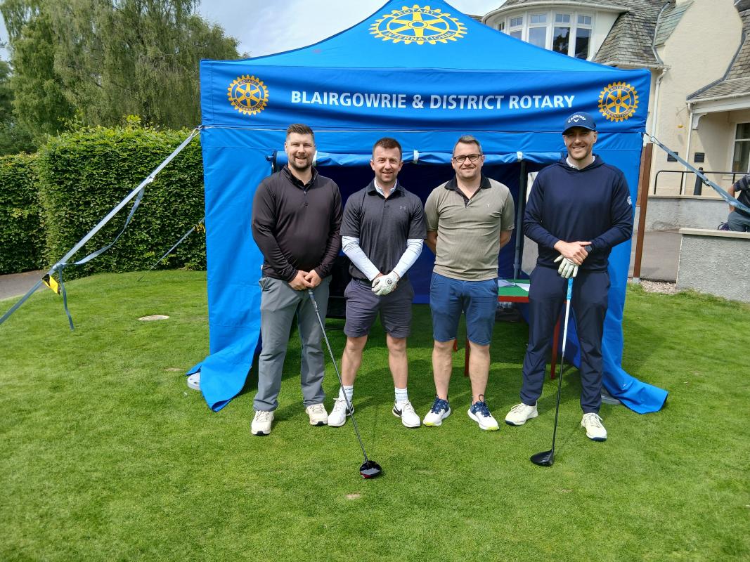The Winning Team
Stuart Robertson-Edgar, Johnny Walkden, Mark Morley, Derek Allan