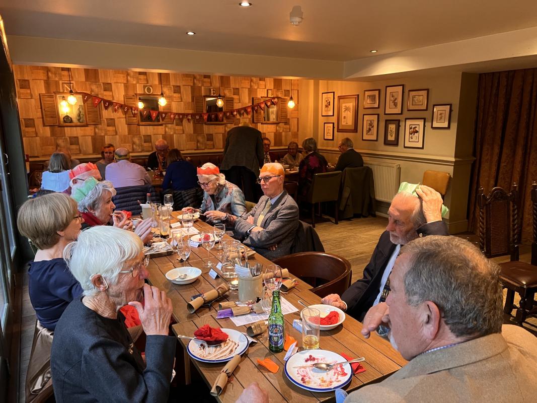 Club Summer Lunch - Rotary Abingdon