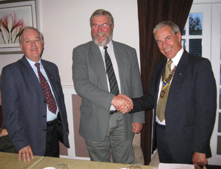 new member David Pointon with President Bob Hughes and proposer David Milner