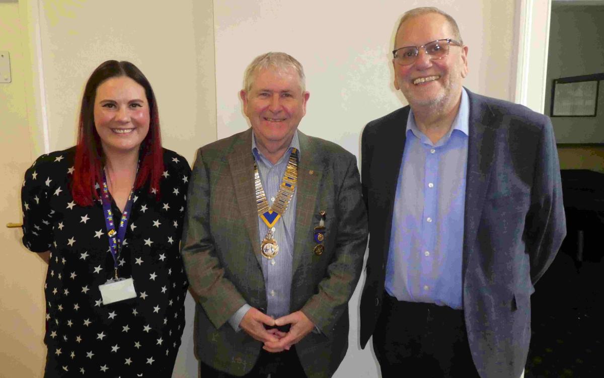 Lucy(CEO)President Mike and Mike(Chairman of Trustees