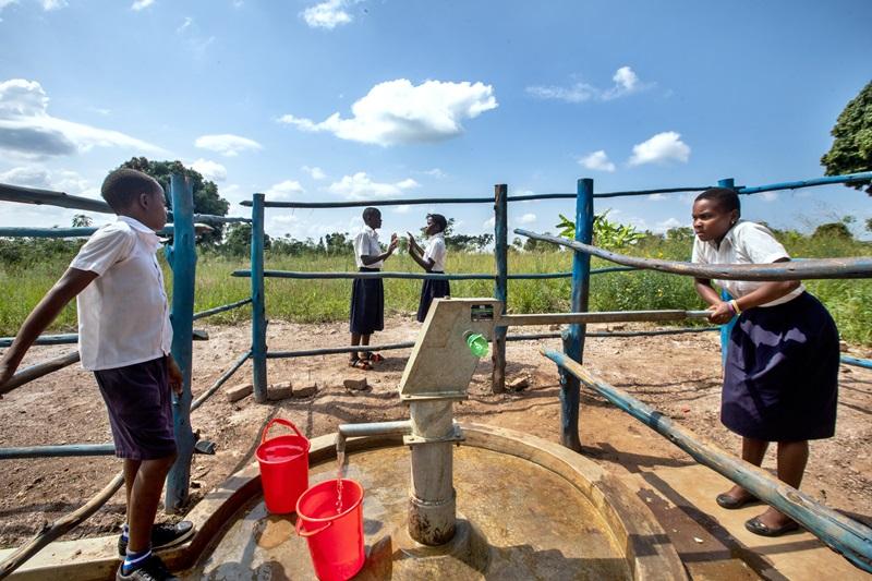 Borehole for fresh water  in Uganda.  Photo Rotary International