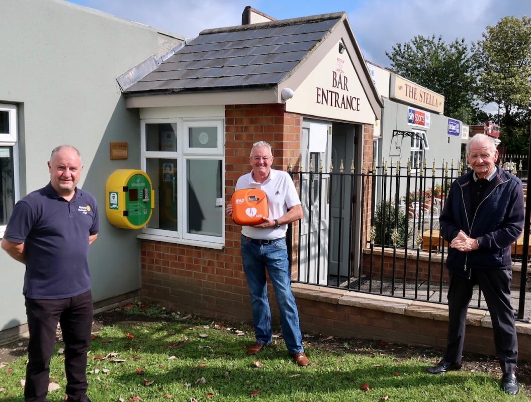 Our latest community defibrillator located in Albany