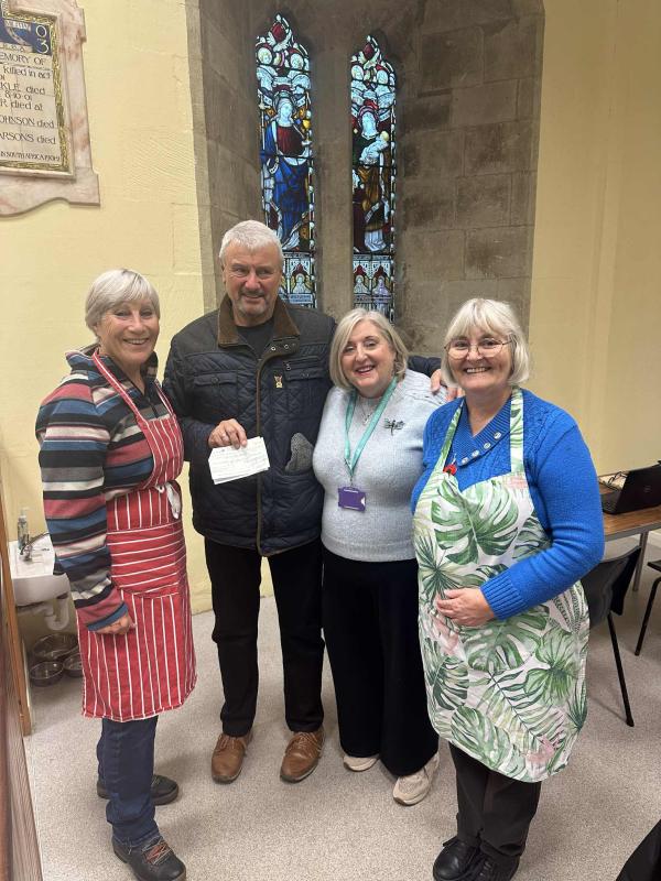 Handover of cheque in support of the scheme in Sandown and Lake