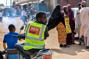 Health Worker in Nigeria ; Rotary International image