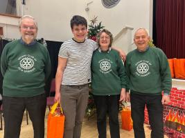Food Bags for Crossroads Care, Richmond