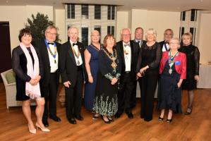 President Ian with his Honoured Guests.