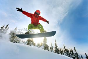 Snowboarder