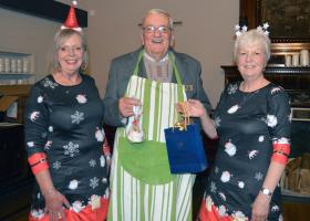 The Tickton Tarts teach cake decoration.