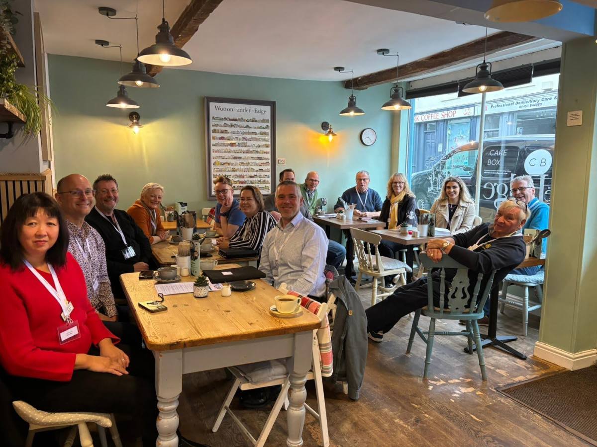 Fui Mee getting involved with the GL12 Networking Group